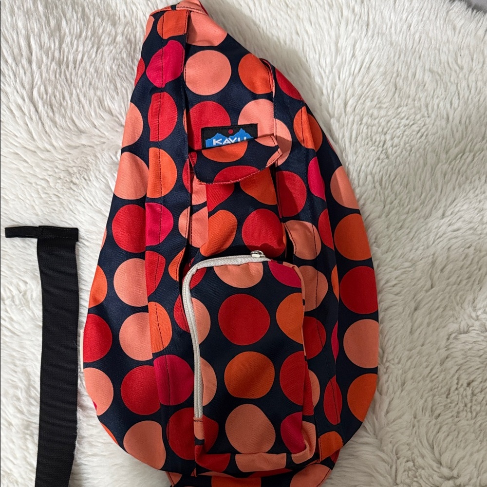 Kavu Sling Bag with Vibrant Red and Orange Circles - Picture 2 of 11